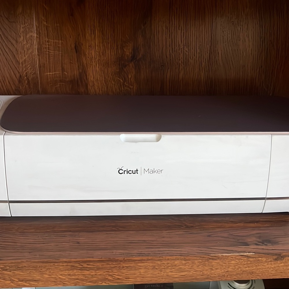 Cricut maker